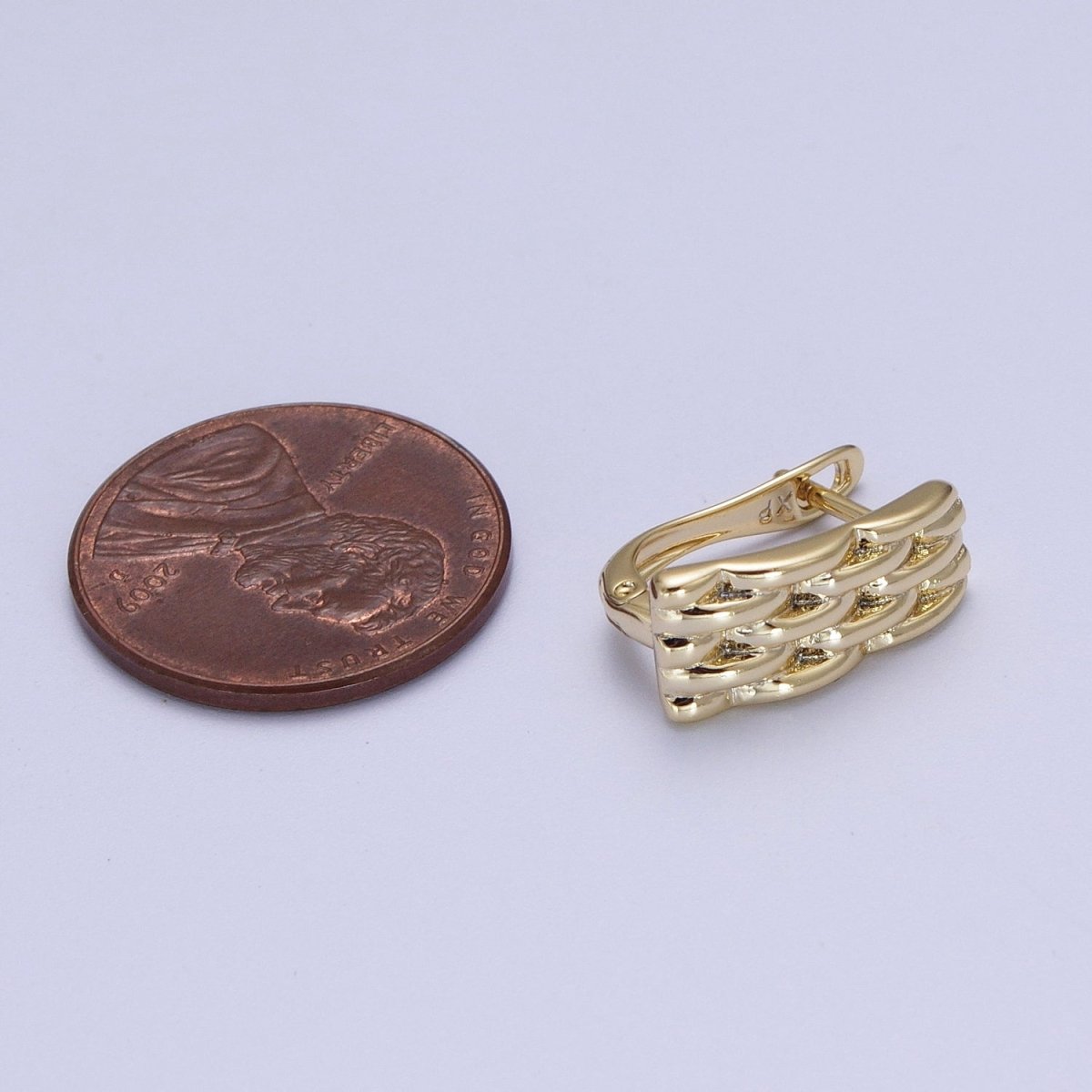 14K Gold Filled Panther Rectangular English Lock Latch Hoop Earrings | AE1023 - DLUXCA