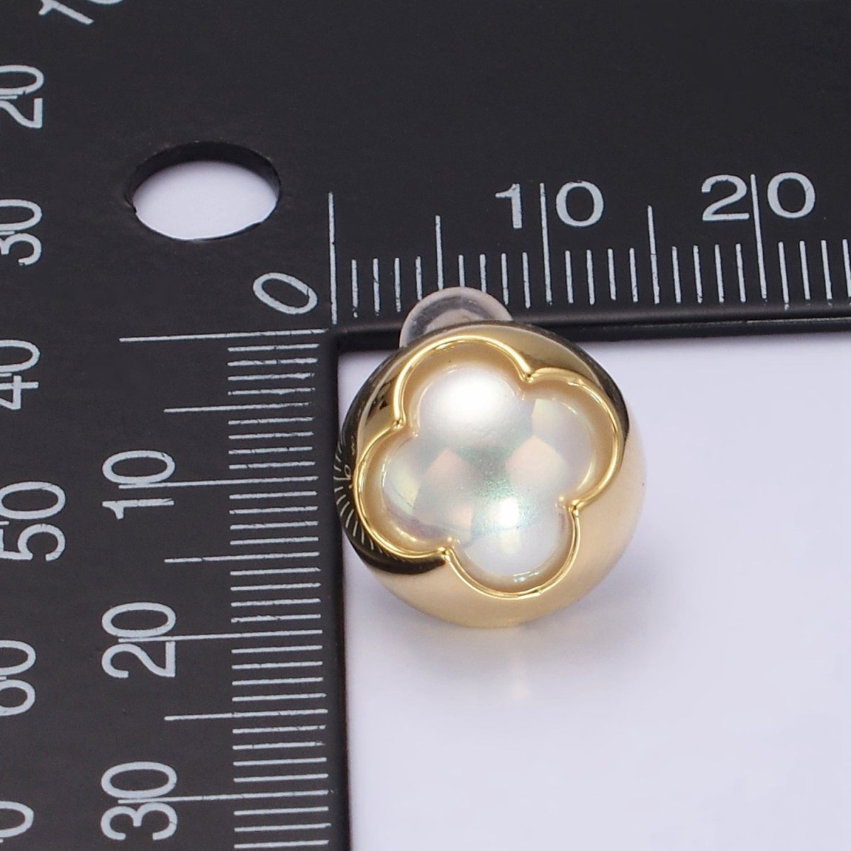 14K Gold Filled Pearl Iridescent Quatrefoil Bezel Round Stud Earrings in Gold & Silver | V264 V265 - DLUXCA