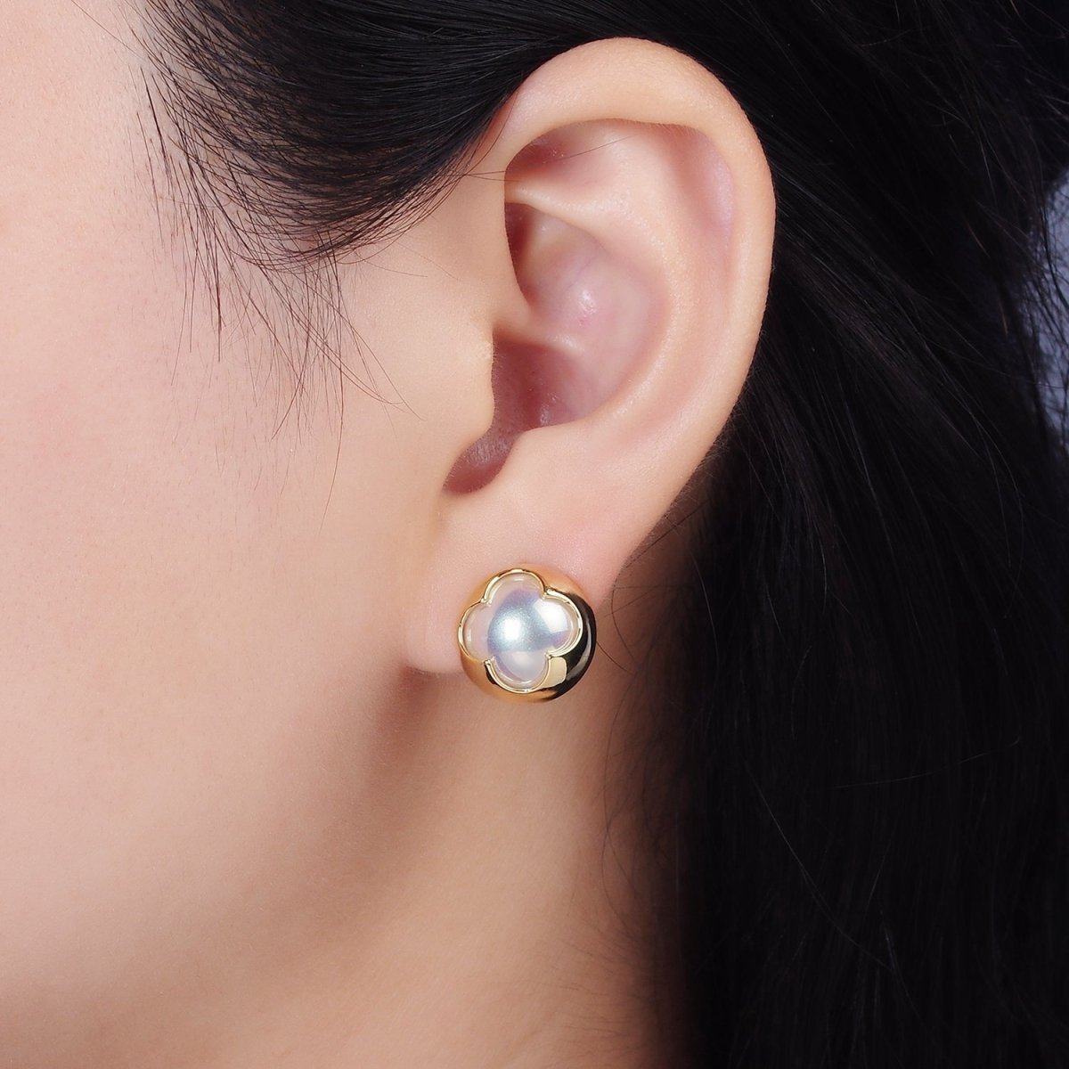 14K Gold Filled Pearl Iridescent Quatrefoil Bezel Round Stud Earrings in Gold & Silver | V264 V265 - DLUXCA