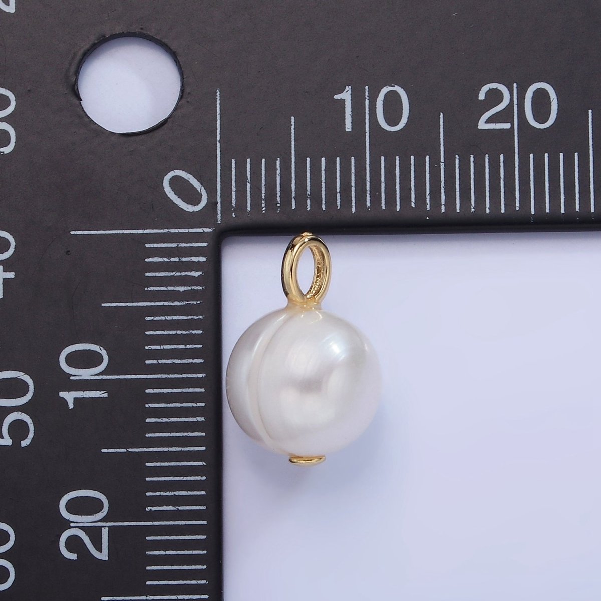 14K Gold Filled Ringed Freshwater Pearl Drop Pendant | P1707 - DLUXCA