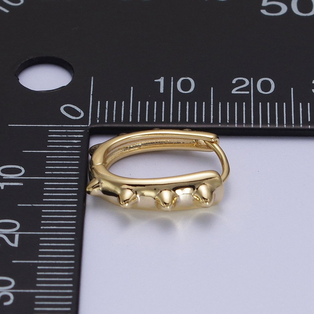 14K Gold Filled Spiked Lined Oblong U-Shaped 17mm Huggie Earrings | V-025 - DLUXCA