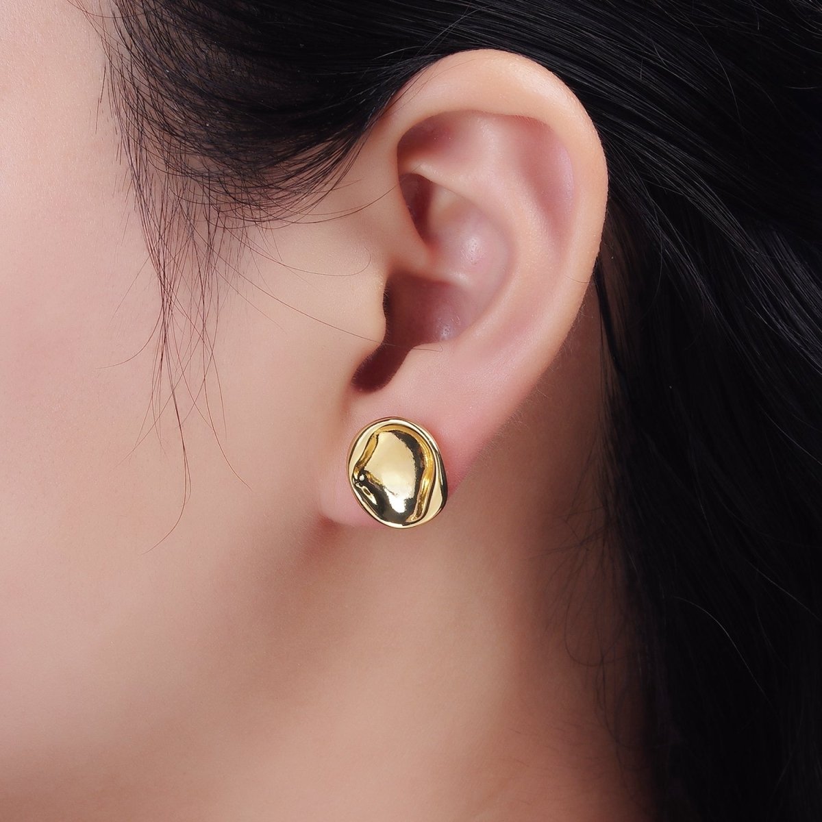 14K Gold Filled Stamped Dome Molten Round Stud Earrings | AE941 - DLUXCA
