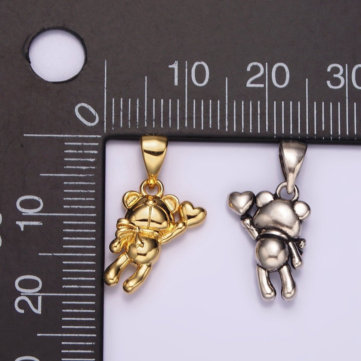 14K Gold Filled Teddy Bear Animal Scarf Heart Puffed Pendant in Gold & Silver | AH126 - DLUXCA