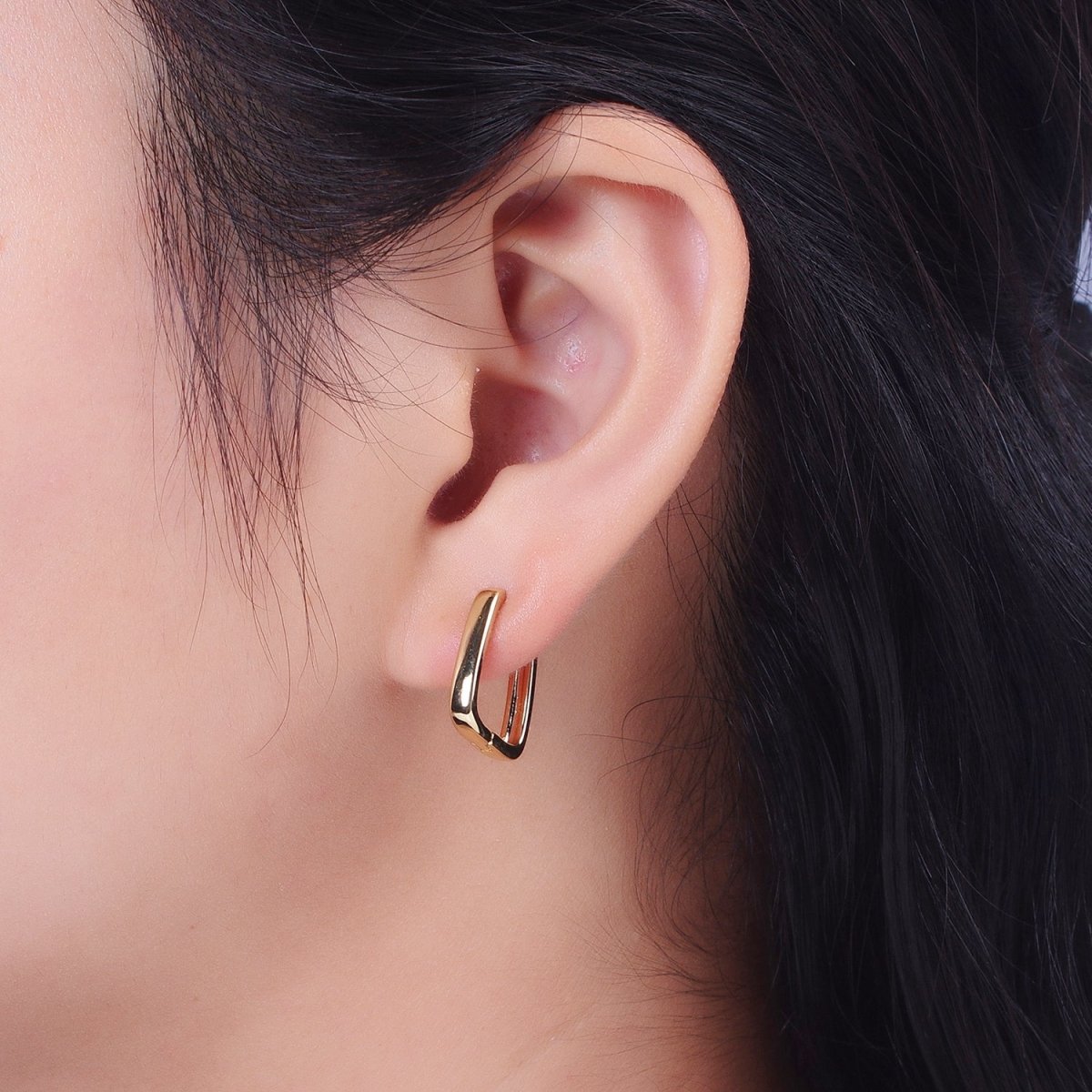14K Gold Filled U-Shaped Rectangular Geometric Huggie Hoops Earring | V-020 - DLUXCA