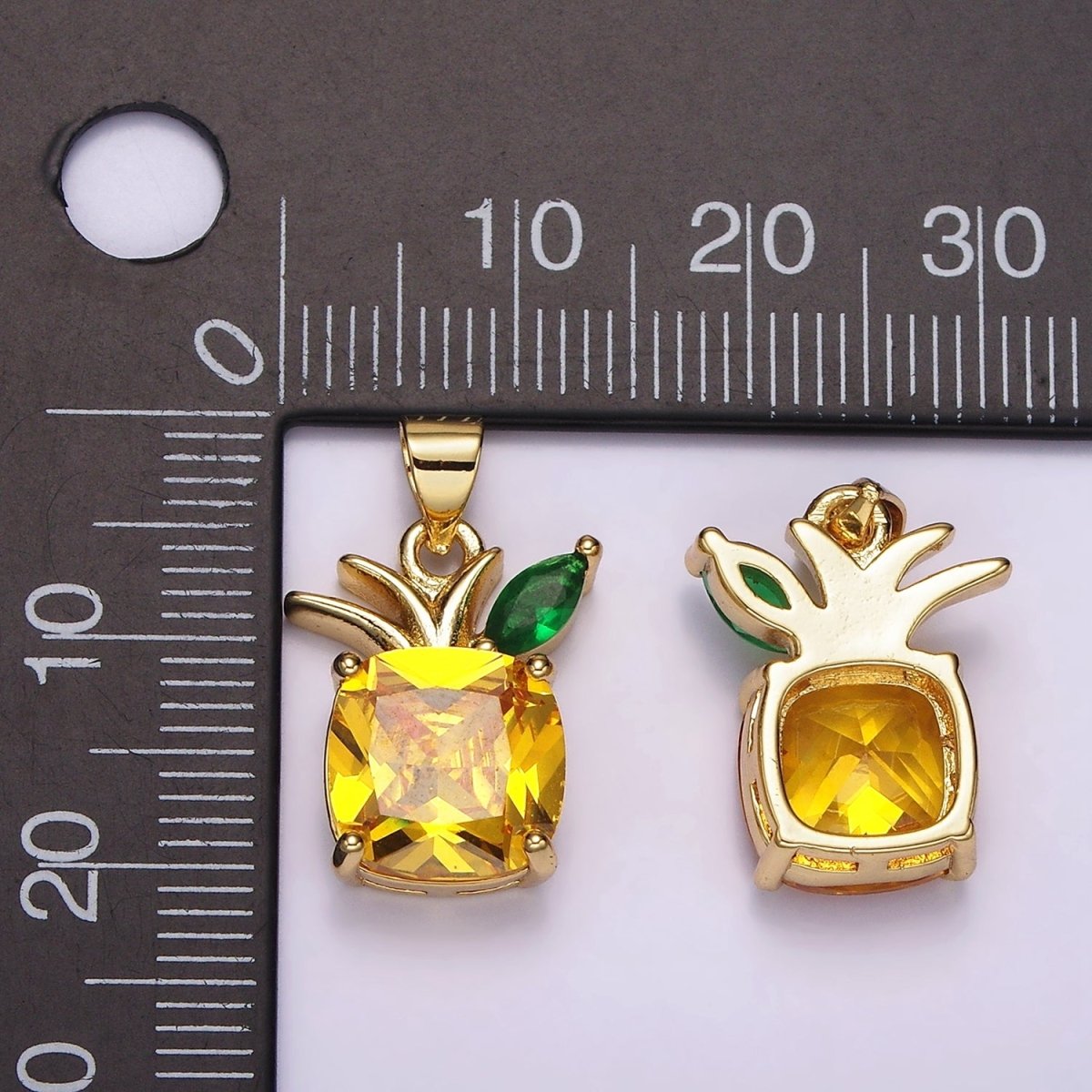 14K Gold Filled Yellow CZ Pineapple Fruit Pendant | AH127 - DLUXCA