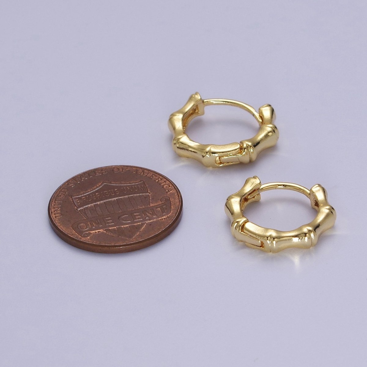 15mm Gold Bamboo Hoop Earring for Everyday Jewelry Q-083 - DLUXCA