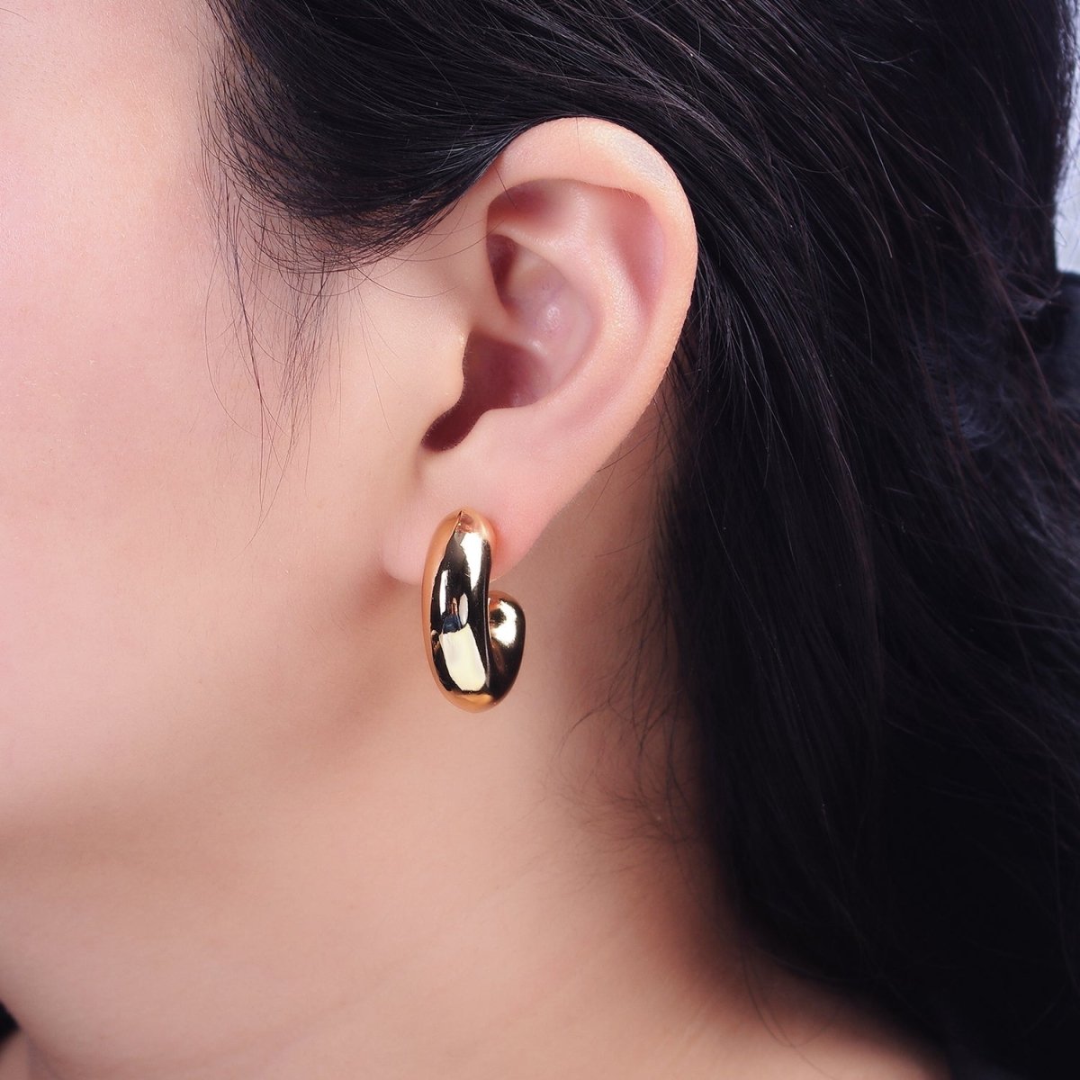 16K Gold Filled 20mm Chubby C-Shaped Hoop Earrings | AE-086 - DLUXCA