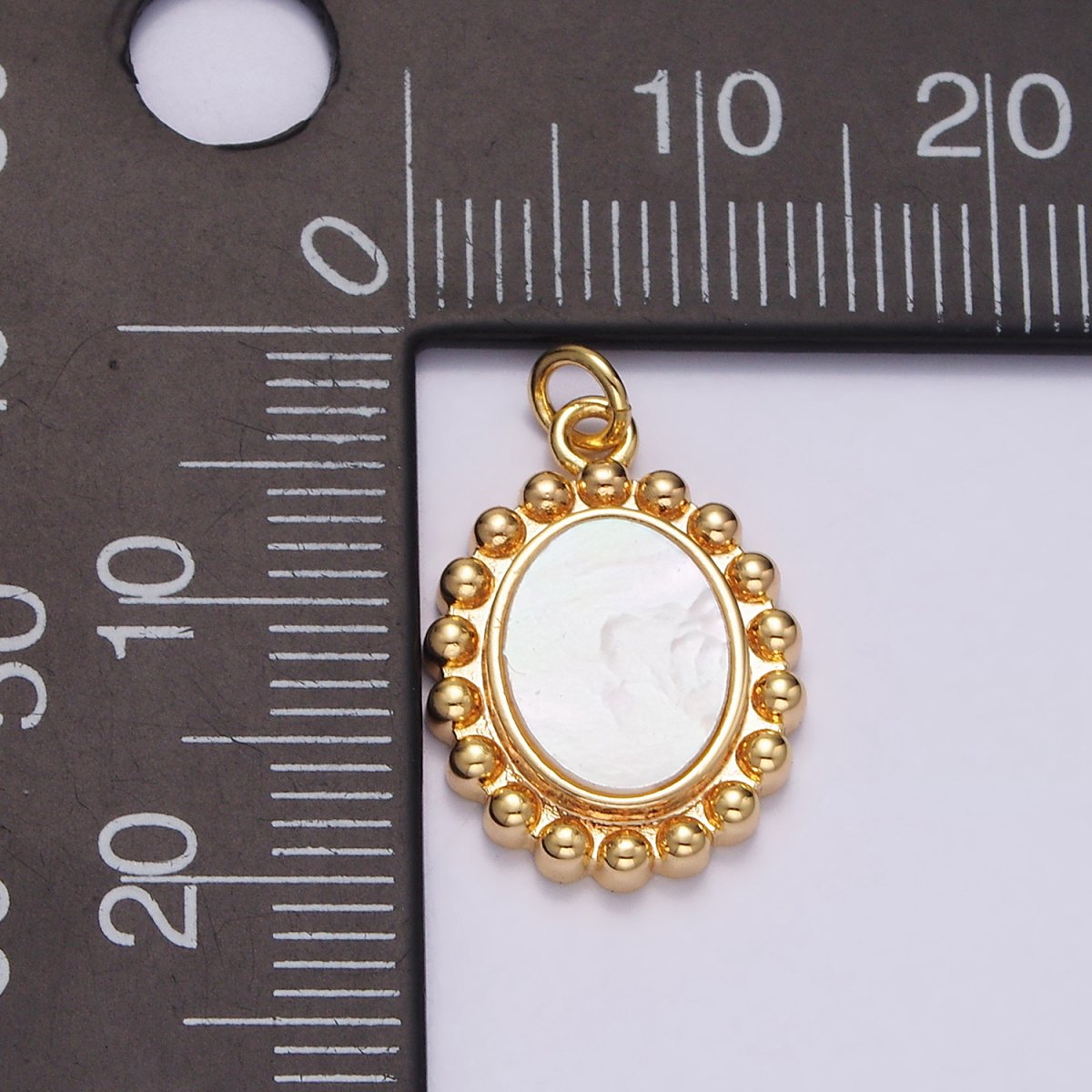 16K Gold Filled 20mm Shell Pearl Oval Dotted Outline Charm | N1498 - DLUXCA