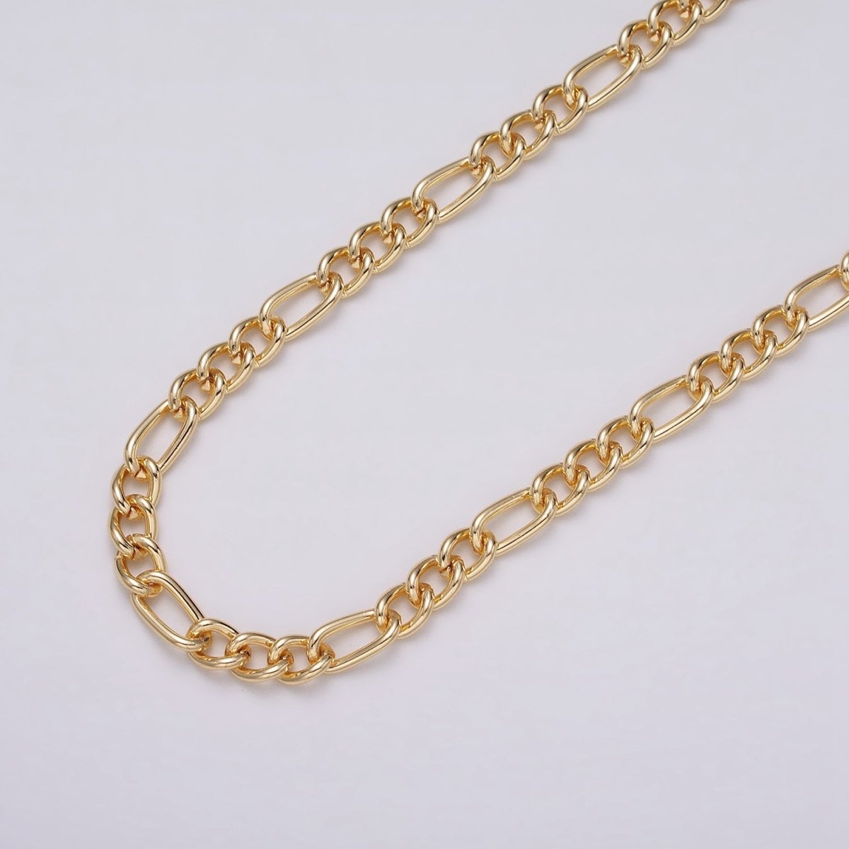 16K Gold Filled 5.3mm Figaro Unfinished Chain by Yard in Gold & Silver | ROLL-1233 ROLL-1234 Clearance Pricing - DLUXCA