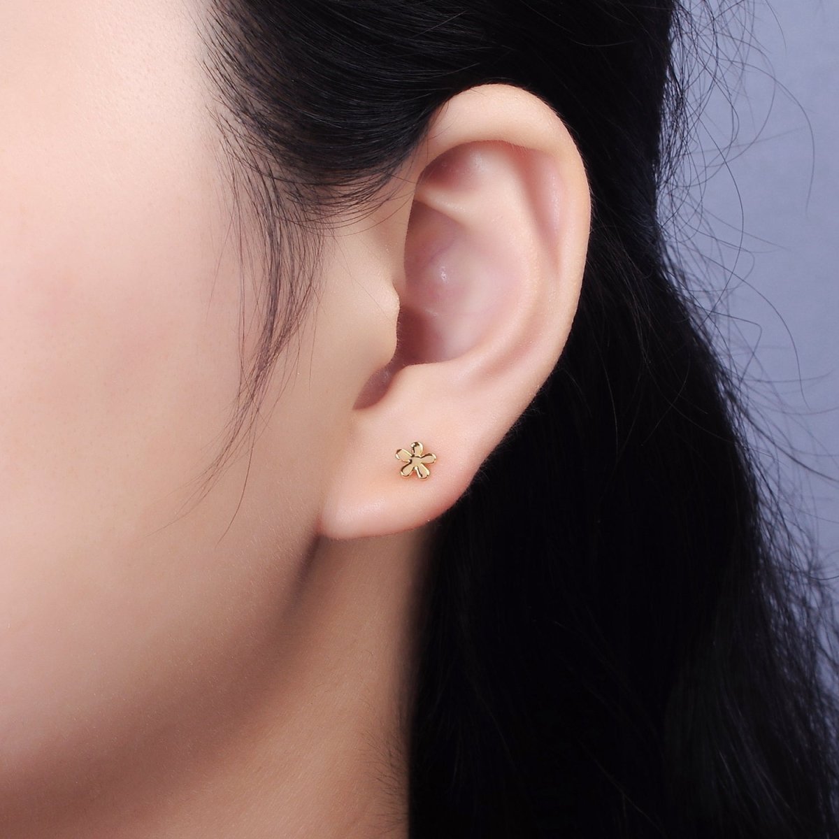 16K Gold Filled 5mm Flower Minimalist Mini Stud Earrings | AE897 - DLUXCA