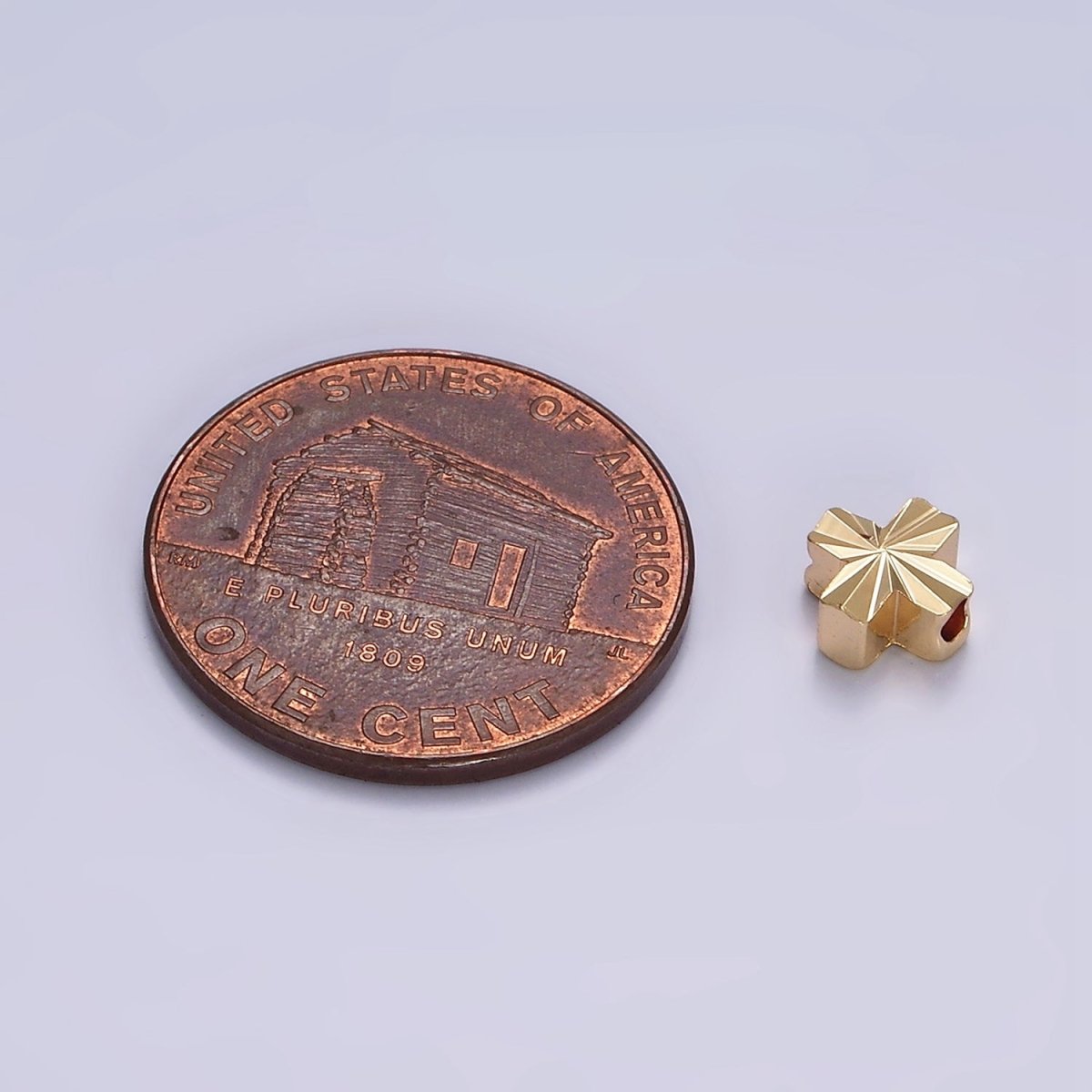 16K Gold Filled 5mm Sunburst Quatrefoil Clover Minimalist Bead | B833 - DLUXCA