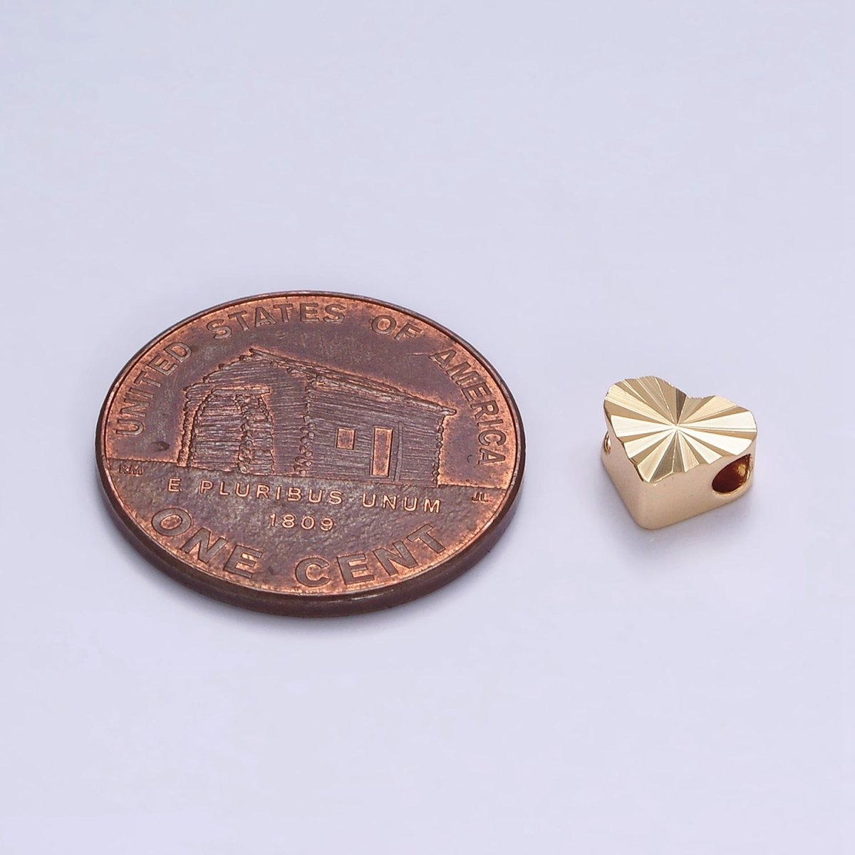 16K Gold Filled 7mm Sunburst Heart Bead | B-835 - DLUXCA