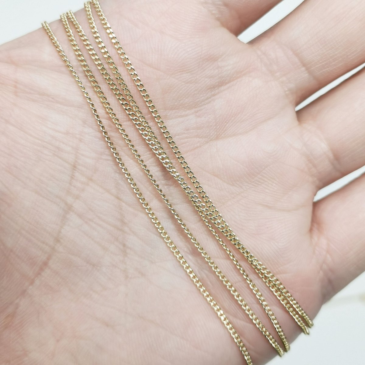 16K Gold Filled Curb Roll Chain With Width 1.2mm Sold By Yard For Jewelry Making, Bracelet Necklace Anklet Component Supply | ROLL-403 Clearance Pricing - DLUXCA