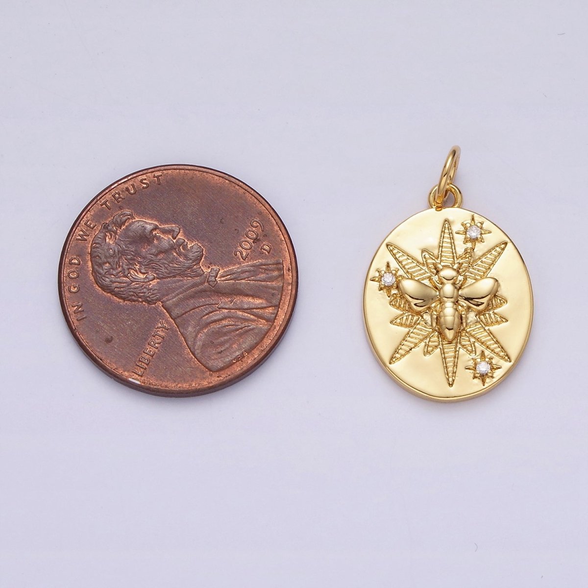 16K Gold Filled Wasps Bee Insect Celestial Star Lined Oval Charm | AC1287 - DLUXCA