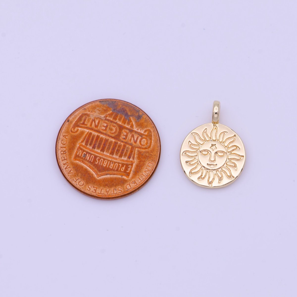 16mm Celestial Shinning Star Engraved Coin Gold Charm | D-469 - DLUXCA