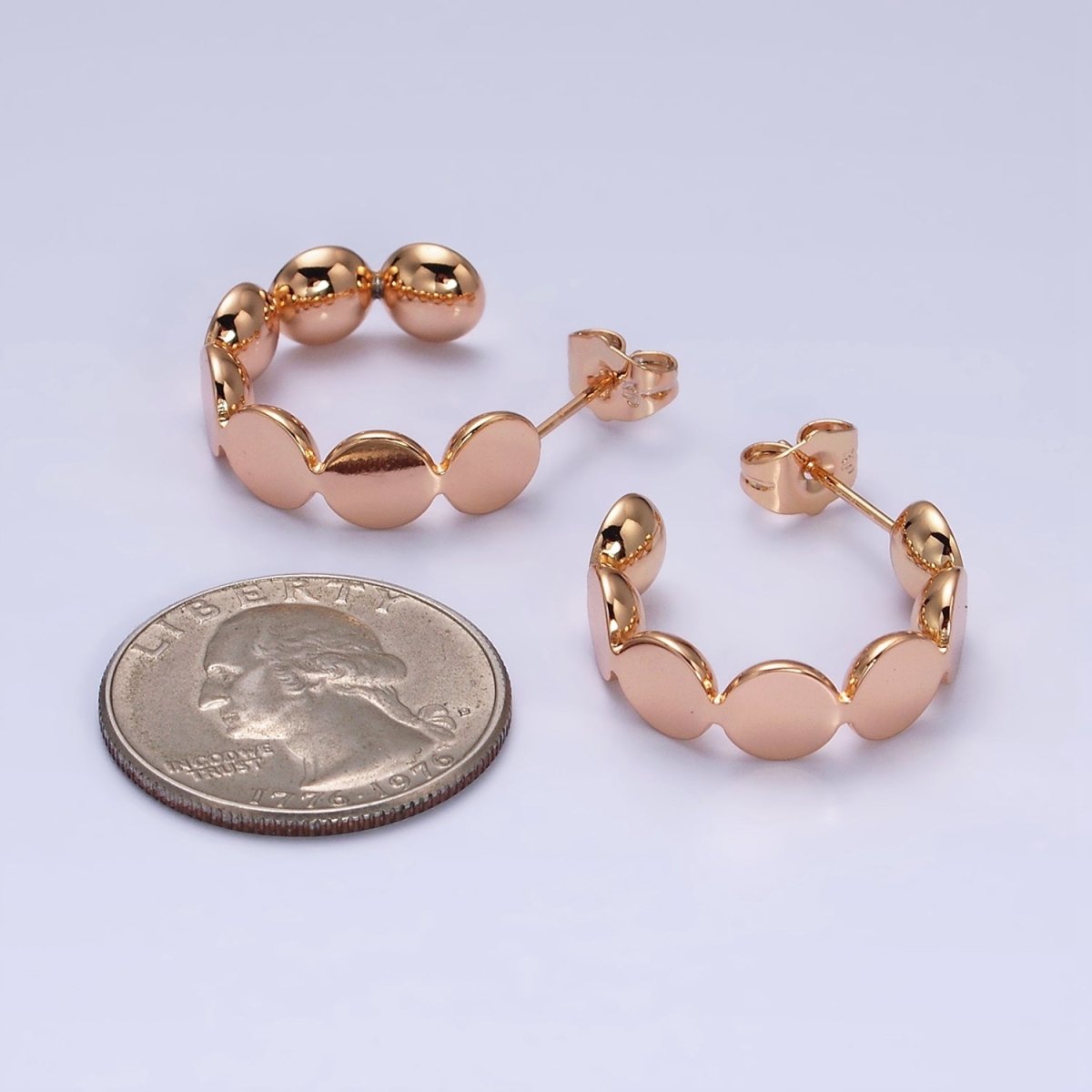 18K Flat Bubble Round Geometric C-Shaped Hoop Earrings | AD1363 - DLUXCA