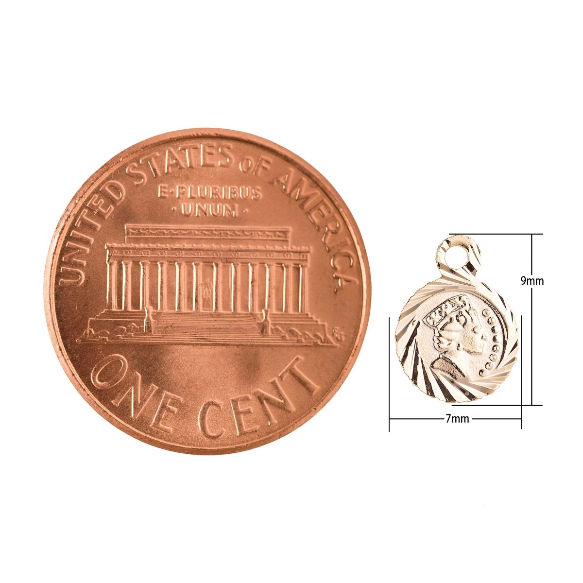 18K Gold Filled Coin Medallion, Queen Elizabeth 2, Charm Pendant C-057 - DLUXCA