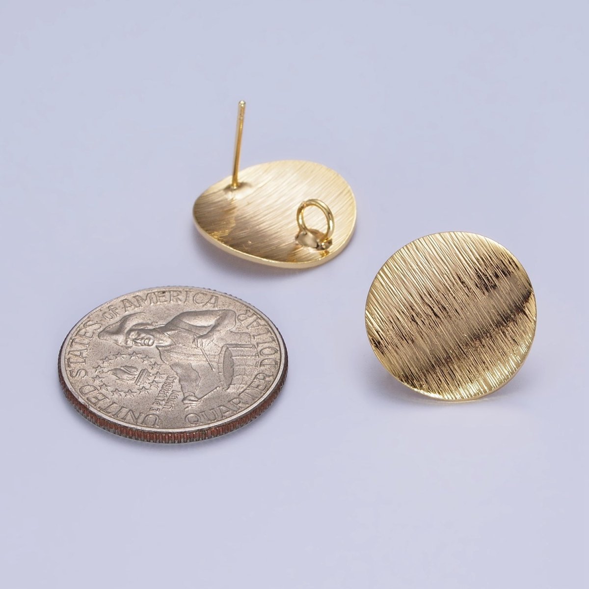 18mm Line-Textured Round Stud Open Loop Gold Earrings Supply | Z-080 - DLUXCA