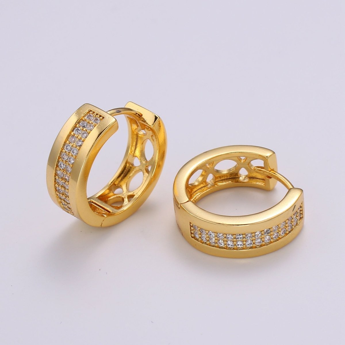 1pair Simple Golden Circle Shape Mini Huggies Earrings CZ Crystal Gold Filled Geometric Casual/Formal Micro Pave Earring Jewelry Q-502 - DLUXCA
