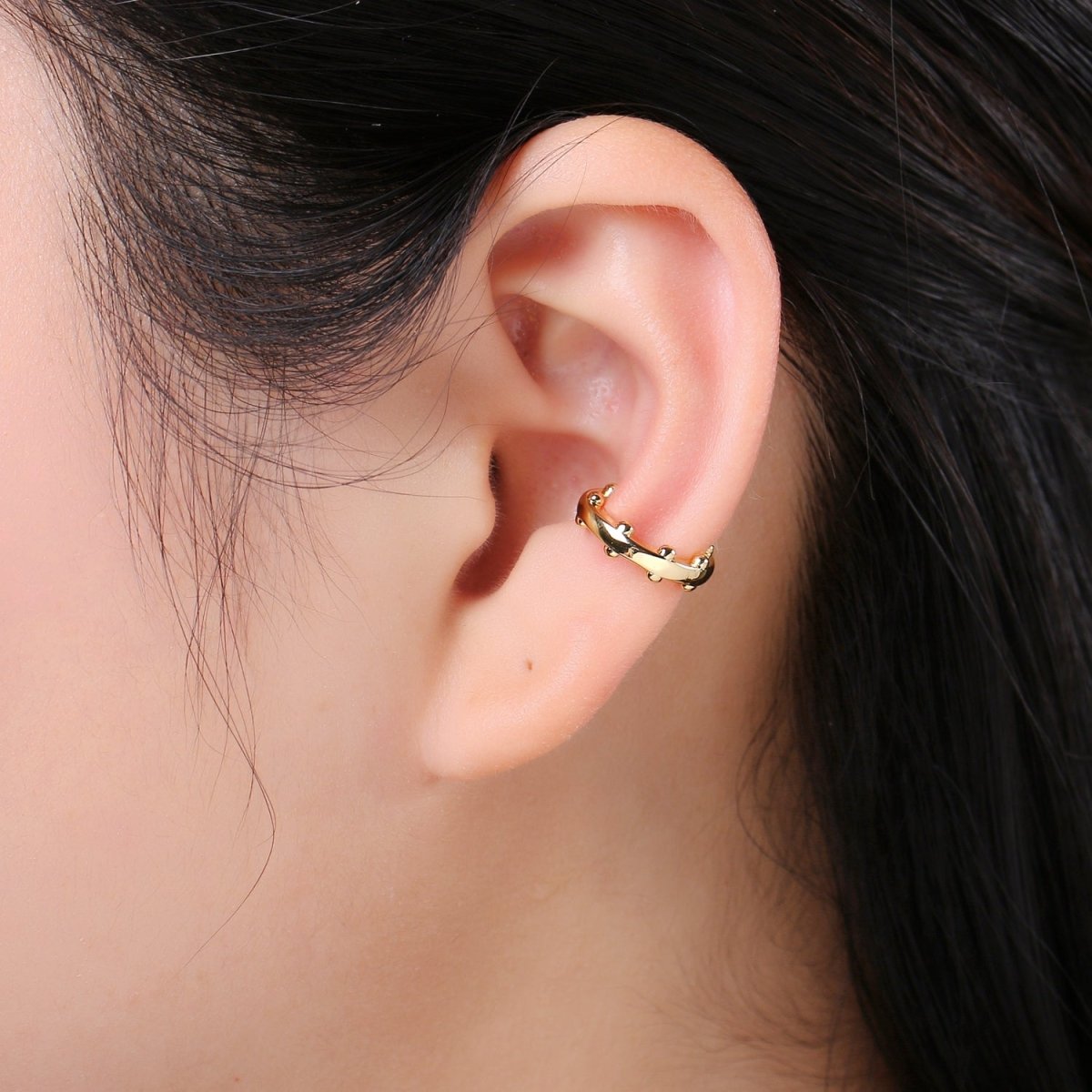 1x Ear Cuff, Gold Earcuff, Non-pierced, Beaded Ear Cuff Fake Conch Earring, No Piercing, Faux Pierced Hoop Dainty Beaded Earring, AI-086 - DLUXCA