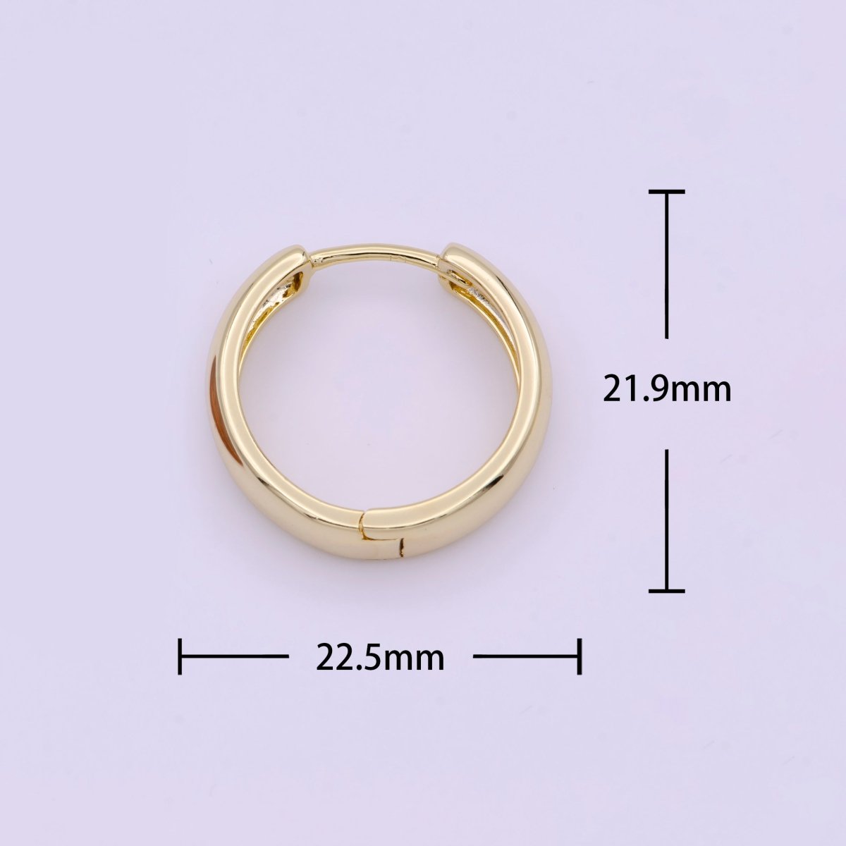 22mm Minimalist Gold Huggie Hoop Earrings | Y-167 - DLUXCA