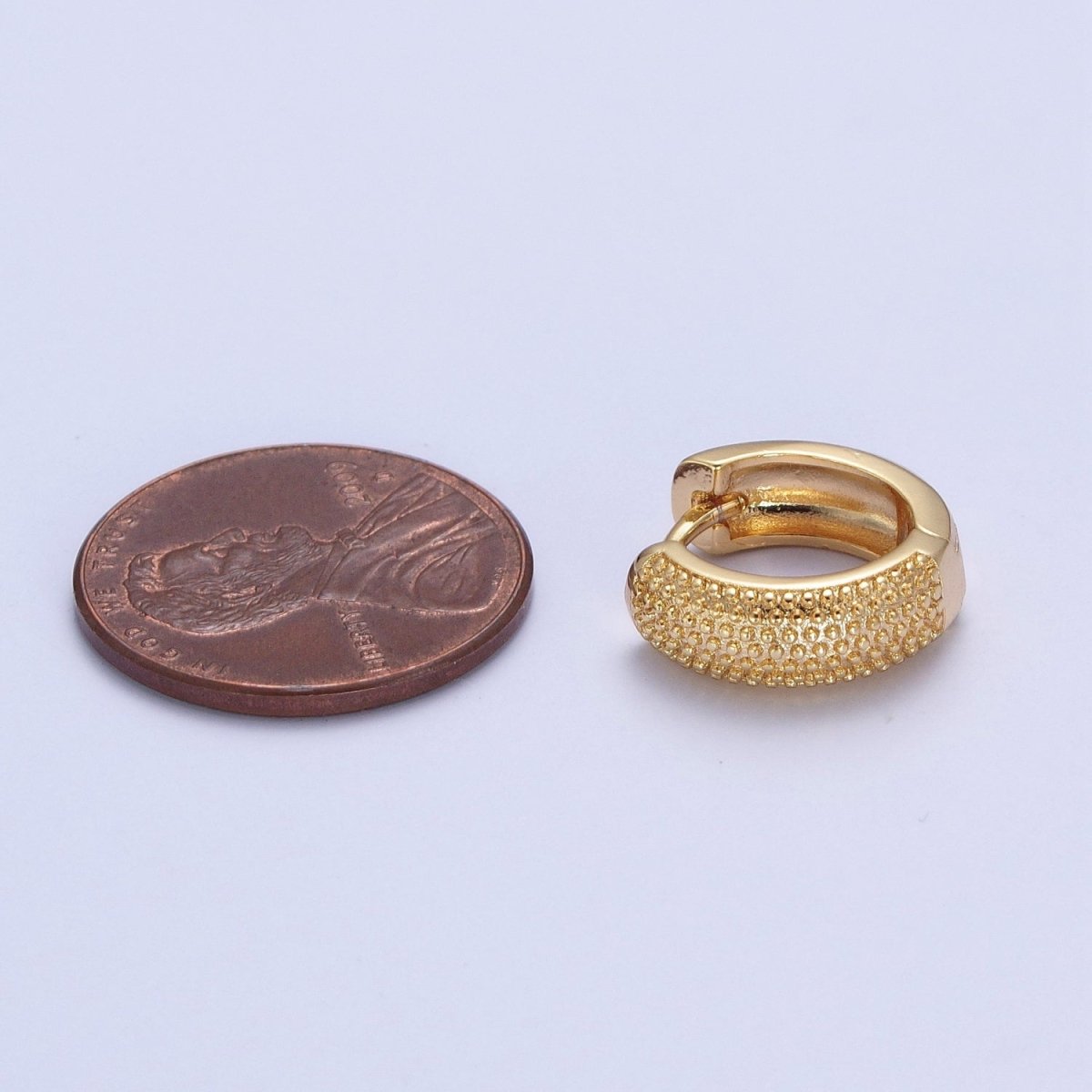 24K Gold Filled 14mm Textured Beaded Huggie Hoop Earrings T-186 - DLUXCA