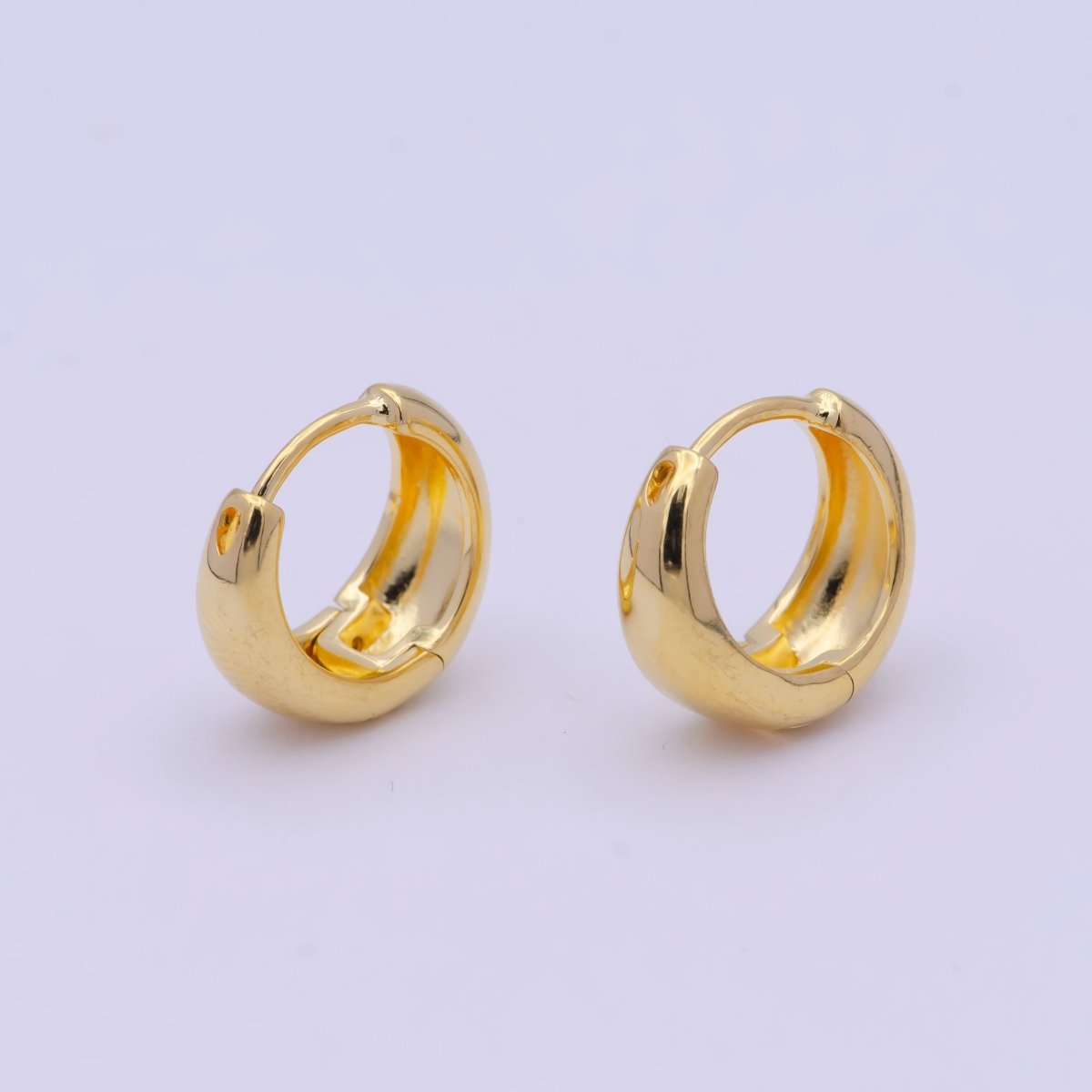 24K Gold Filled 15mm Dome Minimalist Huggie Hoop Earrings Q-010 - DLUXCA
