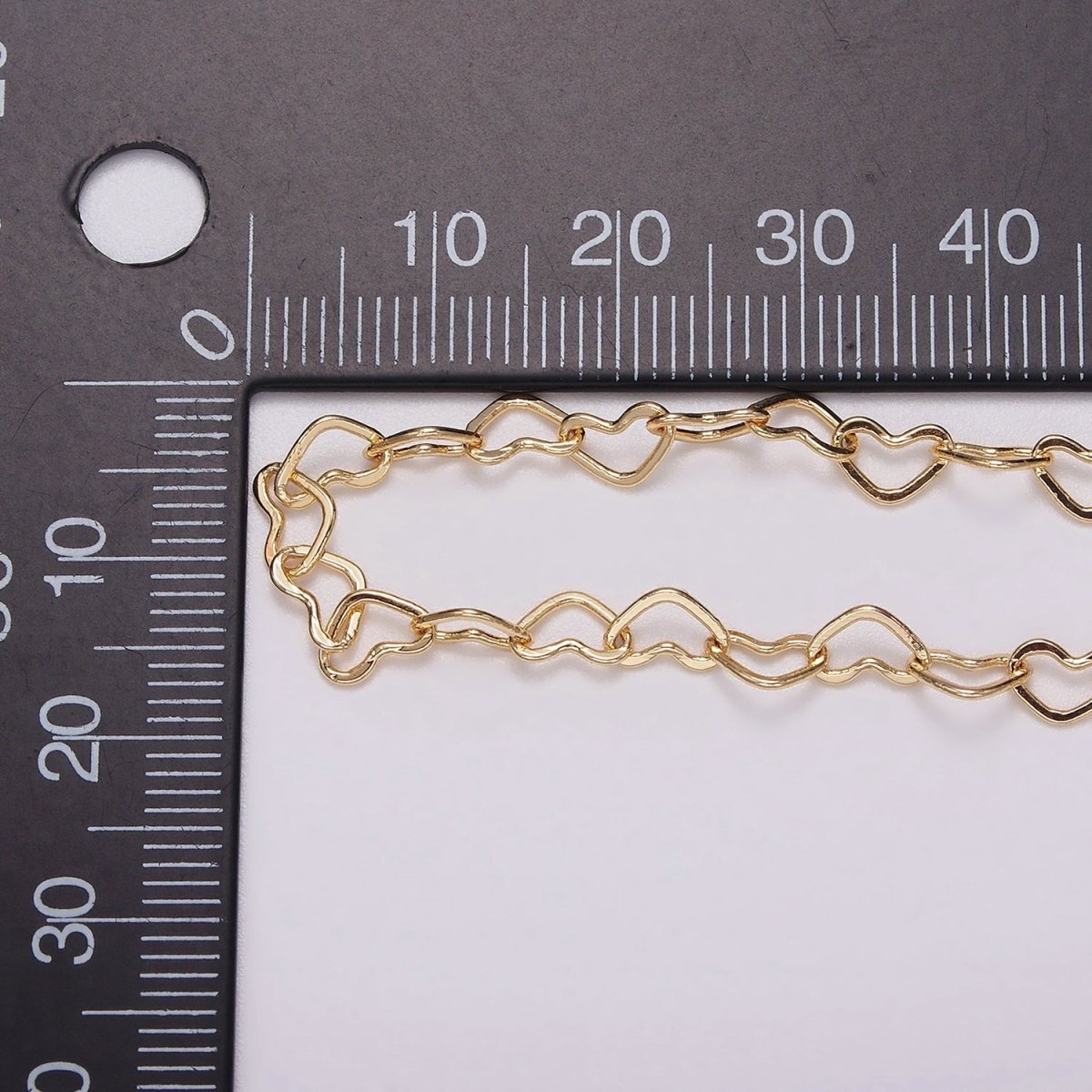 24K Gold Filled 4.4mm Heart Cable Link Chain Unfinished Chain For Jewelry Making | ROLL-1386 Clearance Pricing - DLUXCA