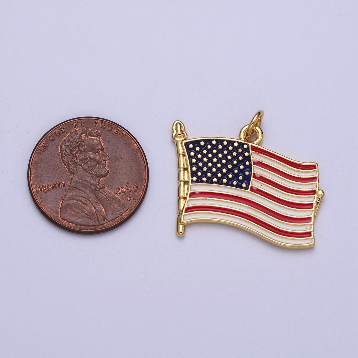 24K Gold Filled American Flag USA Independence Enamel Pendant E-436 - DLUXCA