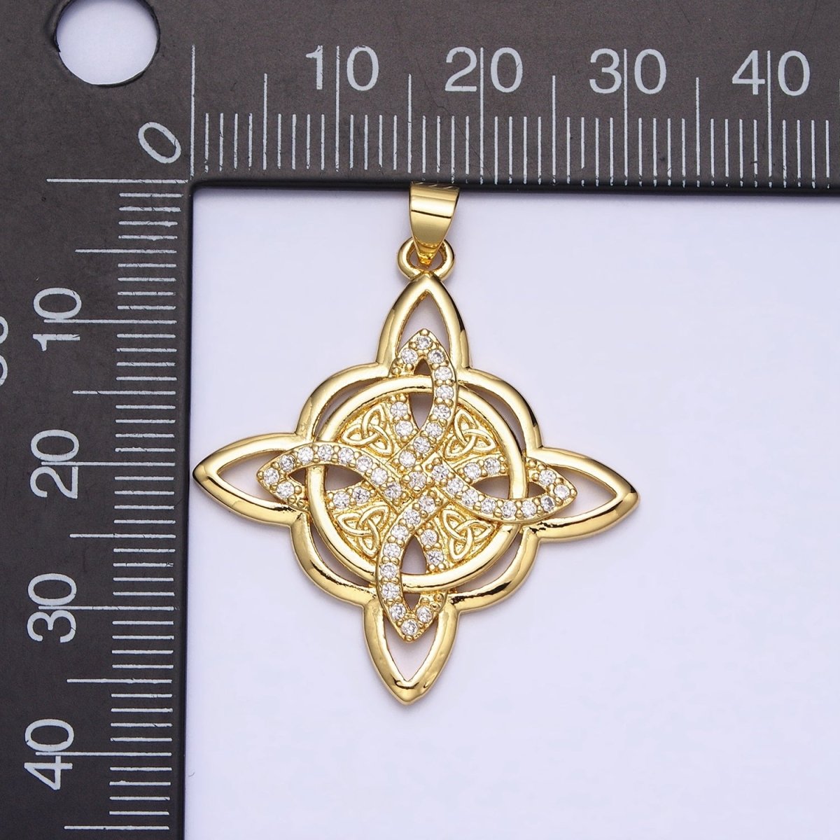 24K Gold Filled Celtic Woven Necklace Pendant Celtic Knot Charm AA260 - DLUXCA