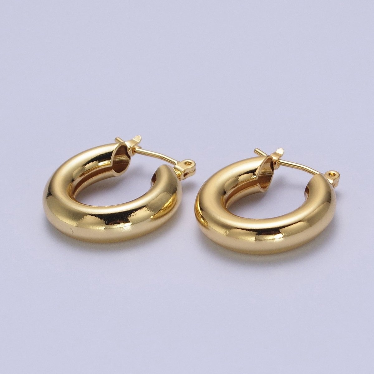 24K Gold Filled Classic Wide Dome 20mm Latch Hoop Earrings in Gold & Silver | Y-170 Y-172 - DLUXCA