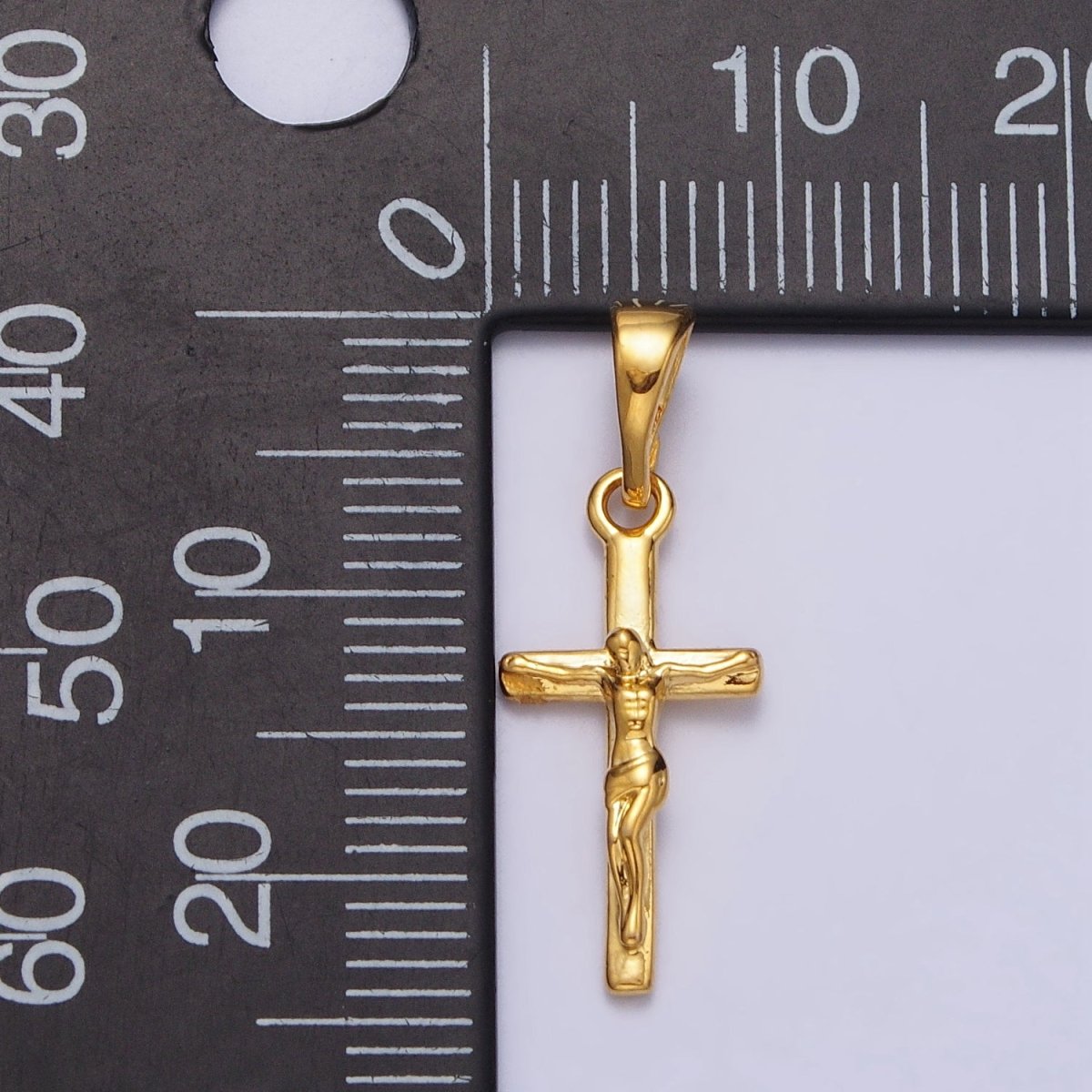 24k Gold Filled Cross Pendant Crucifix Charm Jesus on the Cross AA-021 - DLUXCA