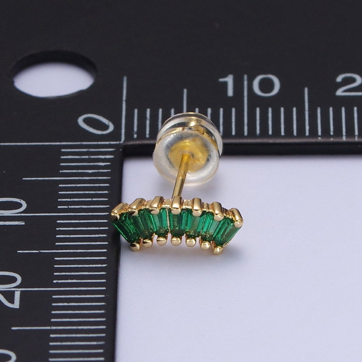 24K Gold Filled Green Baguette Cubic Zirconia Stud Earrings | Y-100 - DLUXCA