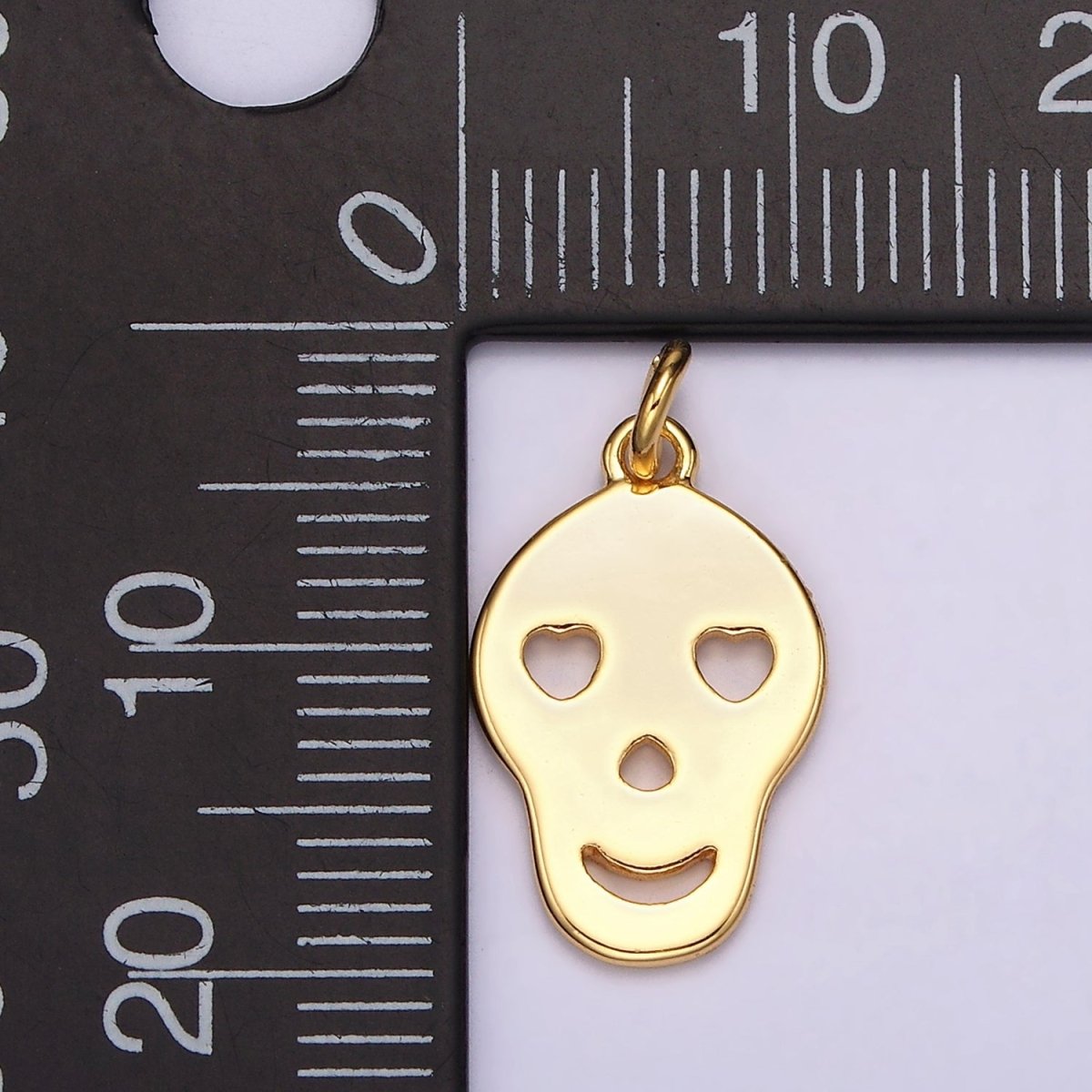 24K Gold Filled Heart Eyes Skeleton Skull Minimalist Charm | AC868 - DLUXCA