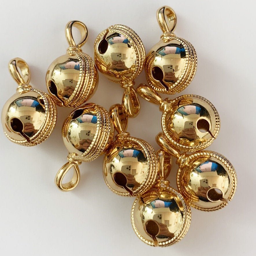 24k Gold Filled Jingle Bell Charms Round Bell Charms Antique Gold Bell Pendant for anklet Necklace Bracelet making " Can Jingle" D-157 D-158 - DLUXCA