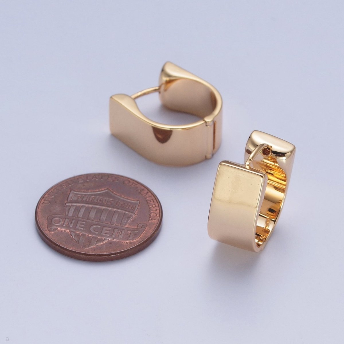 24K Gold Filled Minimalist Geometric Thick Huggie Hoops Earrings P-313 - DLUXCA