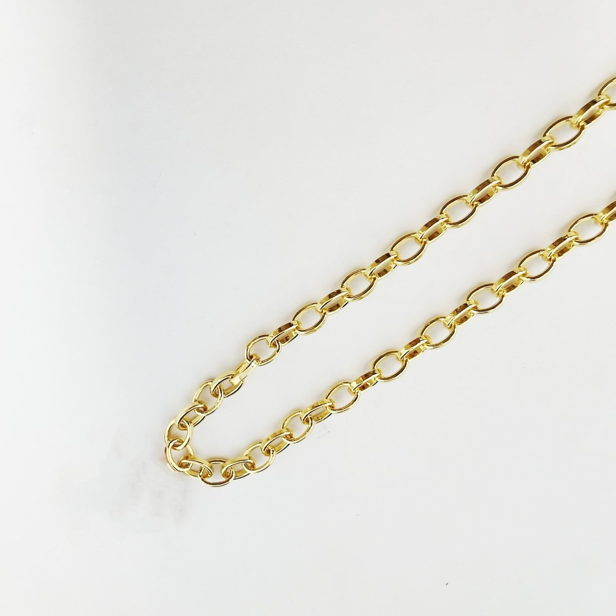 24K Gold Filled Rolo Link Chain, 5X4mm Rolo Chain, Dainty Rolo Chain by Yard, Rolo Chain For Jewelry Making, Necklace, Bracelet, Anklet Supply Component | ROLL-191 Clearance Pricing - DLUXCA