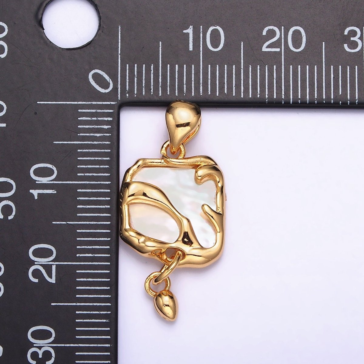 24K Gold Filled Shell Pearl Abstract Molten Square Drop Pendant | AA585 - DLUXCA