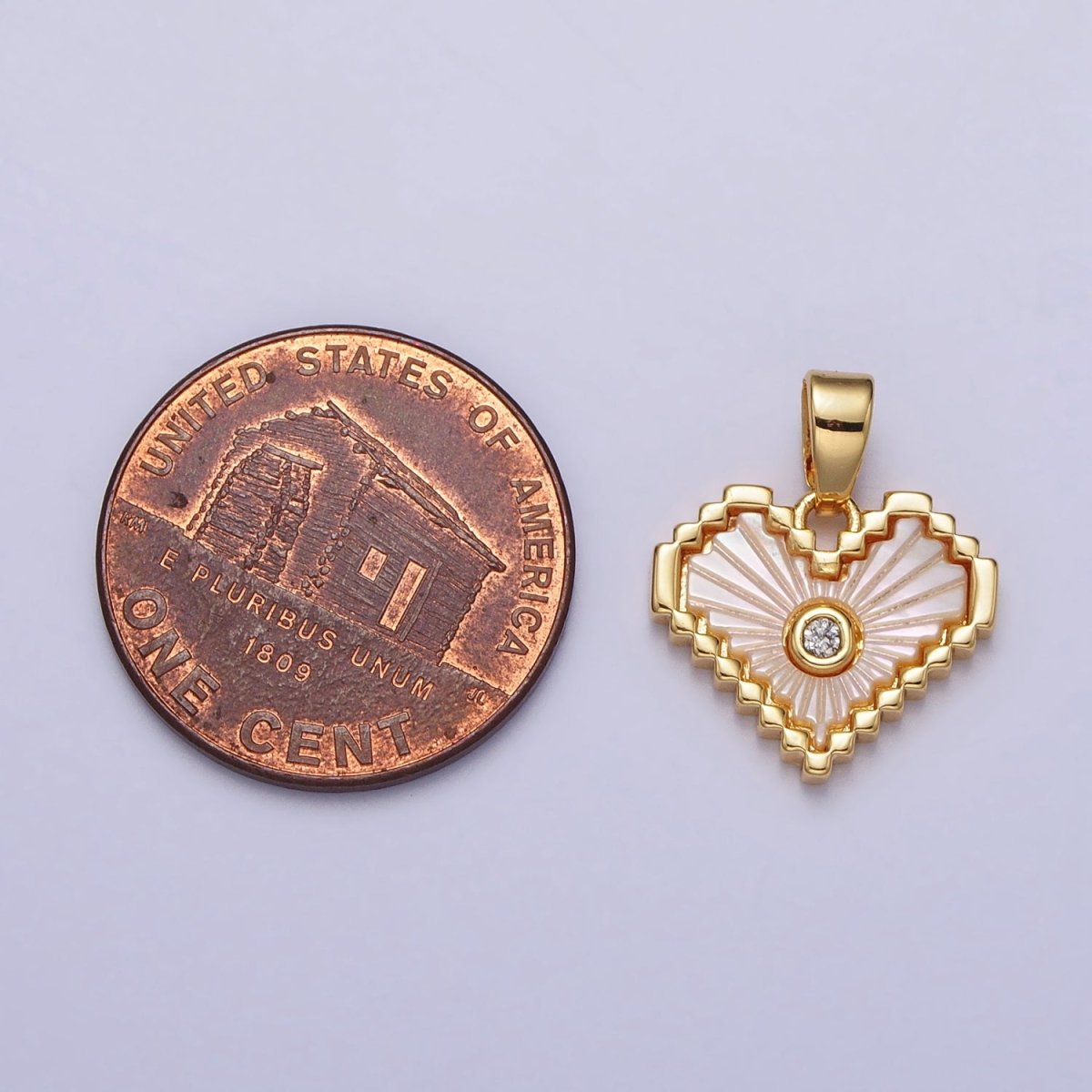 24K Gold Filled Stripped Shell Pearl CZ Heart Pendant | AA108 - DLUXCA