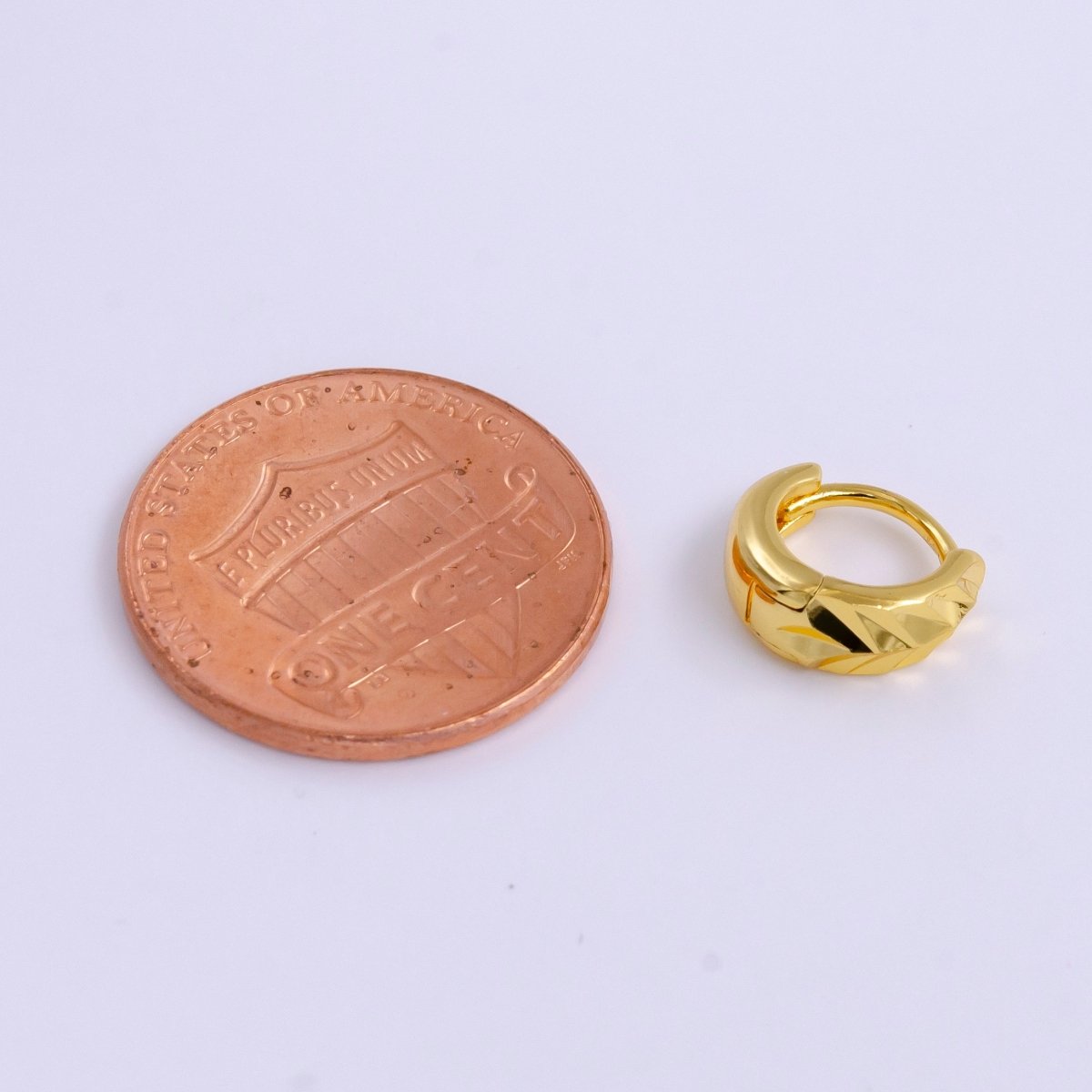 24K Gold Filled Triangle Dented Geometric 10mm Huggie Earrings | AE805 - DLUXCA