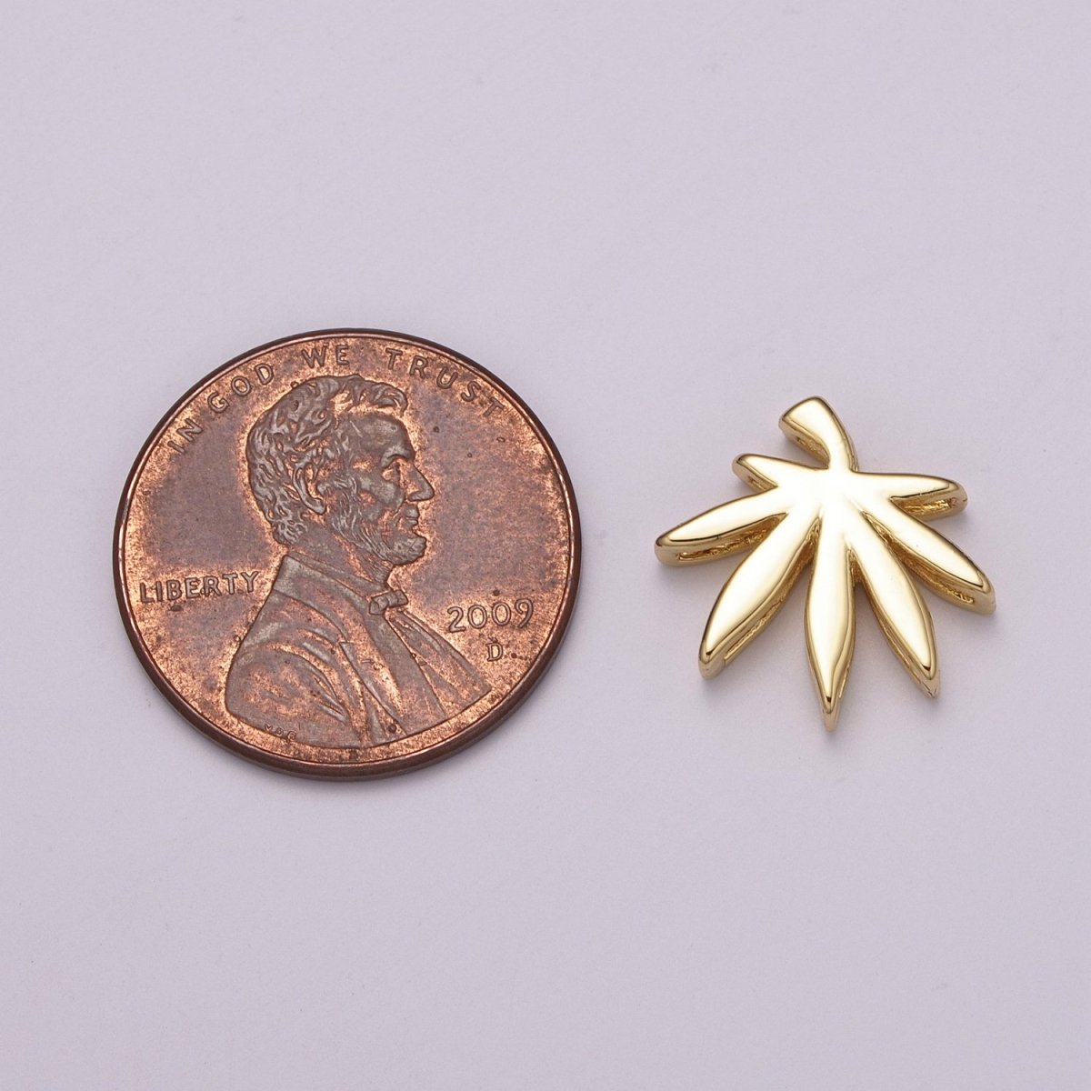 24K Gold Filled Weed Leaf Minimalist Charm | M-923 - DLUXCA