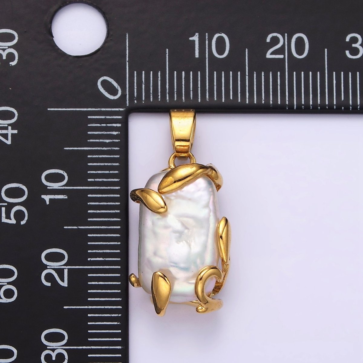 24K Gold Filled White Baroque Freshwater Pearl Molten Drip Pendant in Gold & Silver | N1292 N1293 - DLUXCA