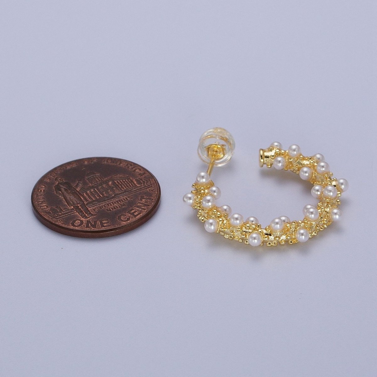 24K Gold Filled White Pearl Beaded C-Shaped Stud Hoop Earrings | Y-228 - DLUXCA