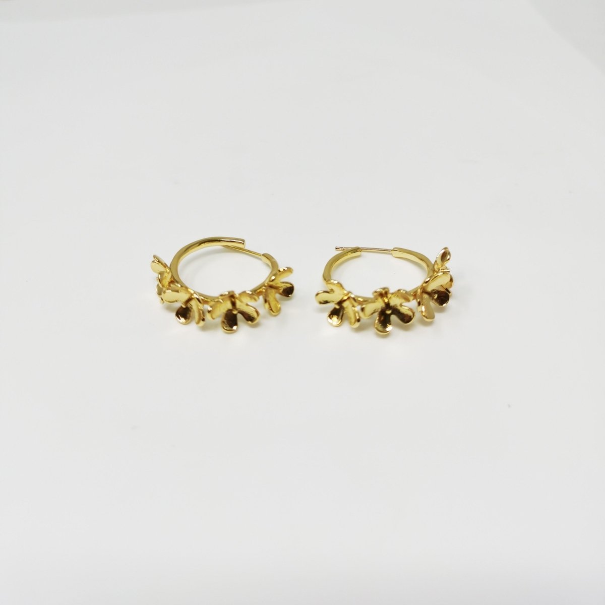 24k Vermeil Gold Earrings, Hoop Earrings, Medium Hoop, Floral Earring, Gift for Her, Earrings for Women, Everyday Wear Earrings, K-620 - DLUXCA