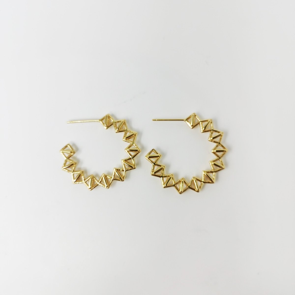 24k Vermeil Gold Earrings, Hoop Earrings, Medium Hoop, Geometric Earring, Gift for Her, Earrings for Women, Everyday Wear Earrings K-745 - DLUXCA