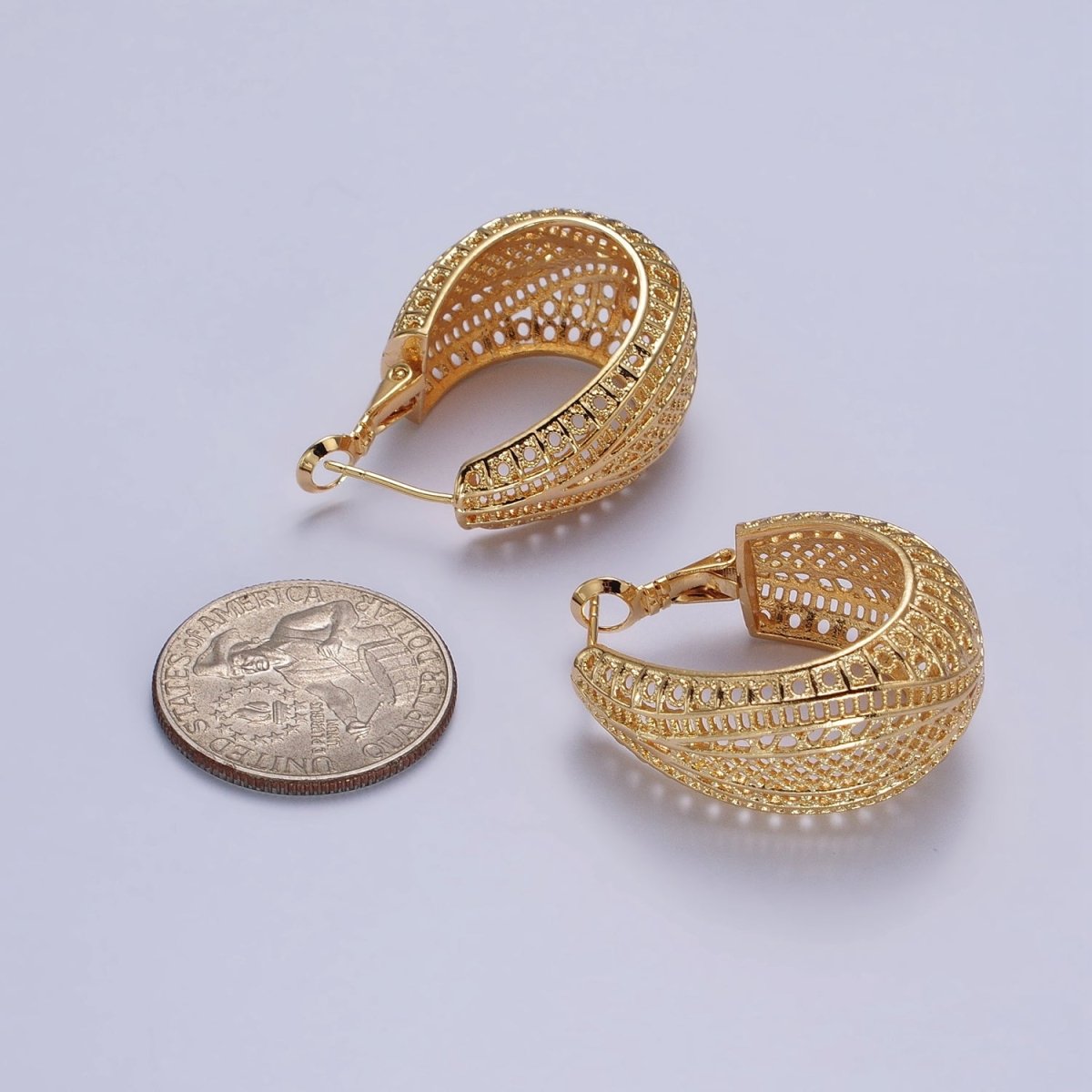 25mm Gold Filigree-Patterned Dome Hinge Hoop Earrings | AB204 - DLUXCA