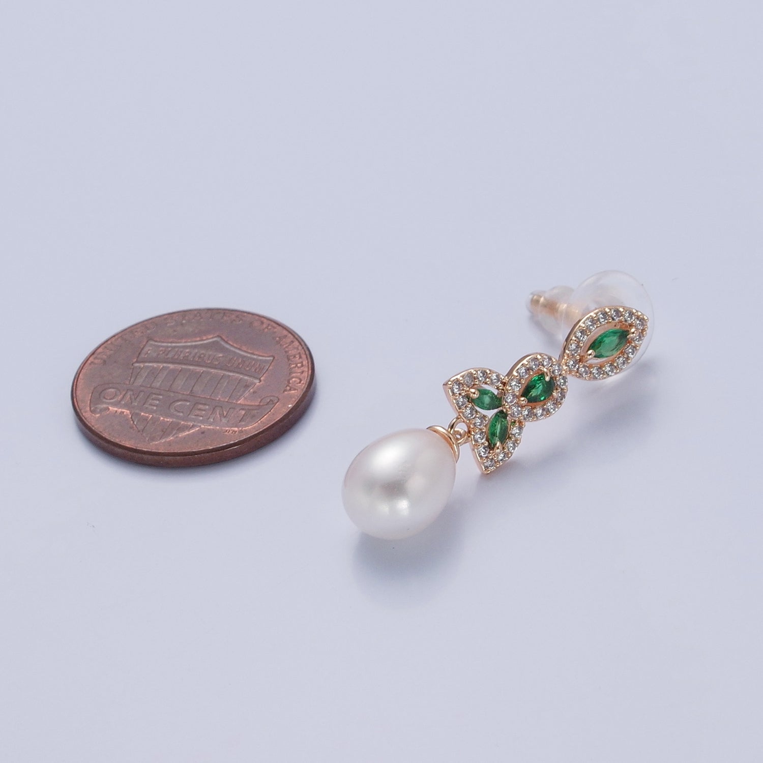 Dangle White Pearl Stud Earring with Gold Green Pave Flower for Wedding Jewelry T-532 - DLUXCA