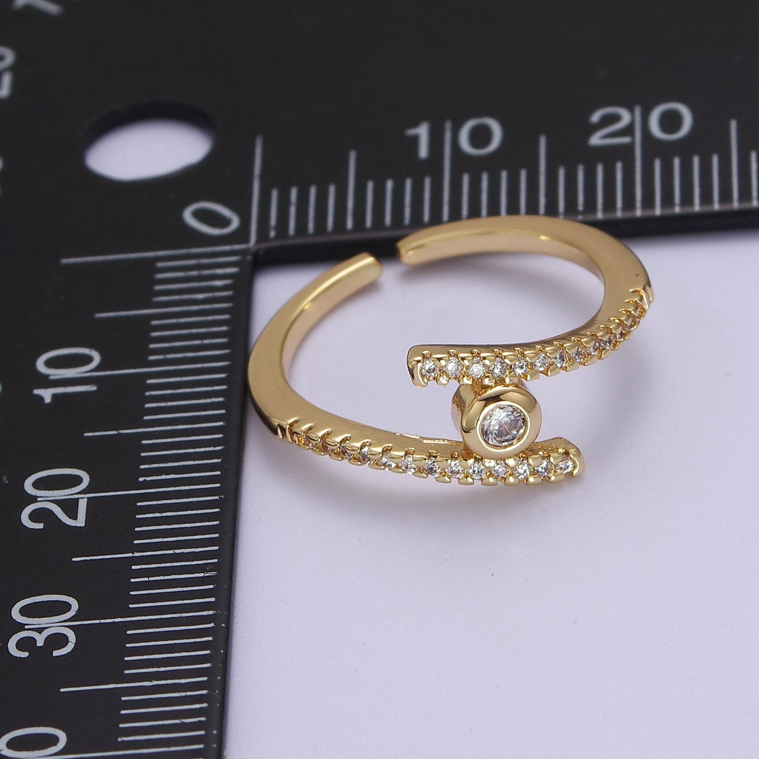 Round Bezel Set Cubic Zirconia Gold Filled Band For Stackable Jewelry S-537 - DLUXCA