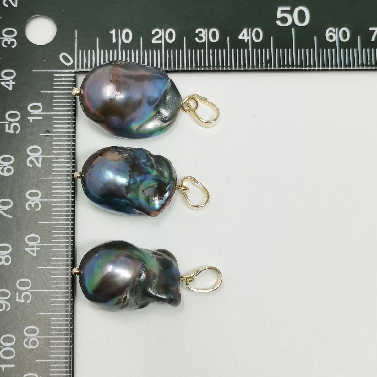 Black Purple Natural Freshwater Pearl Charms P-1778 - DLUXCA