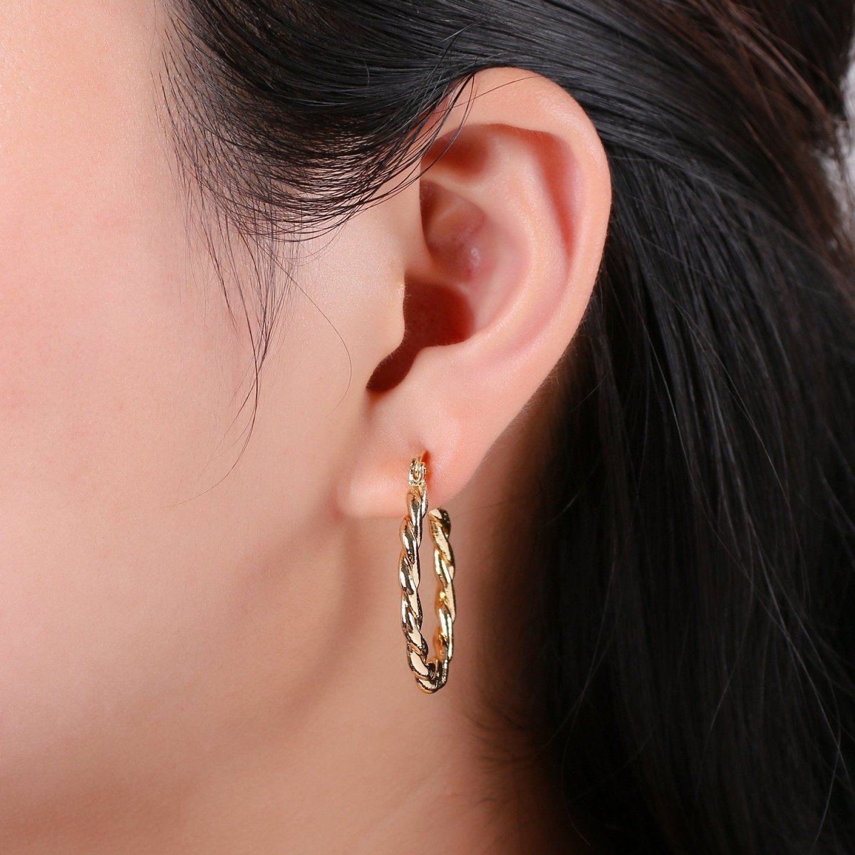 Bold Twisted Hoops in Gold • Minimalist Earrings • Modern Thick Hoops • Perfect Gift for Her Statement Hoops Earring in Vermeil 30mm Hoops Q-237 - DLUXCA